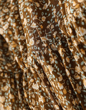 Load image into Gallery viewer, Brown Crimping Dress