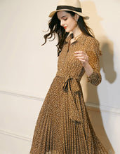 Load image into Gallery viewer, Brown Crimping Dress