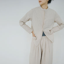 Muatkan imej ke dalam penonton Galeri, Jaelynn Good-Looking  Top
