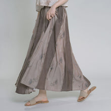 Load image into Gallery viewer, Chance Stunning Skirt
