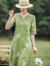 Muatkan imej ke dalam penonton Galeri, Averi Gorgeous Dress

