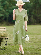 Muatkan imej ke dalam penonton Galeri, Averi Gorgeous Dress

