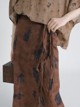 Muatkan imej ke dalam penonton Galeri, Radiant Things Skirt
