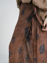 Muatkan imej ke dalam penonton Galeri, Radiant Things Skirt
