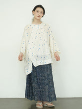 Muatkan imej ke dalam penonton Galeri, Finley Fascinating Top
