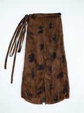 Muatkan imej ke dalam penonton Galeri, Radiant Things Skirt
