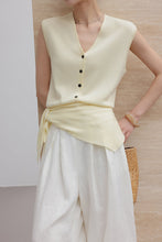 Load image into Gallery viewer, Hallie Splendid Top
