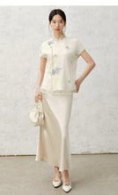 Muatkan imej ke dalam penonton Galeri, Thea Gorgeous Top
