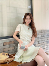 Load image into Gallery viewer, Abby Timeless Bloom Embroidery Maison Aristocrat
