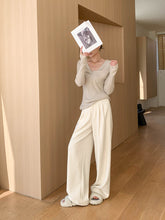 Load image into Gallery viewer, Alice Iconic Pant
