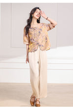 Muatkan imej ke dalam penonton Galeri, Larimar 2-Piece Light Purple Floral Shine Set
