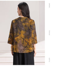 Load image into Gallery viewer, Azalea Floral Print Relaxed Rina Top
