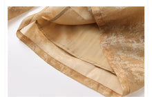 Load image into Gallery viewer, Celosia Embroidery Two Piece
