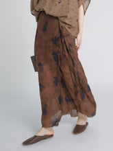 Muatkan imej ke dalam penonton Galeri, Radiant Things Skirt
