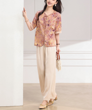 Muatkan imej ke dalam penonton Galeri, Larimar 2-Piece Light Purple Floral Shine Set
