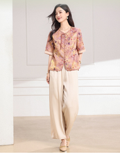 Muatkan imej ke dalam penonton Galeri, Larimar 2-Piece Light Purple Floral Shine Set
