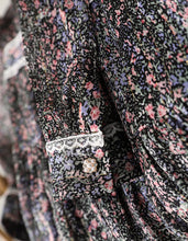 Load image into Gallery viewer, Bright Relaxed Dress
