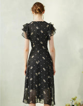 Load image into Gallery viewer, Floral Dot Dress
