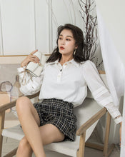 Load image into Gallery viewer, Rachelle Bubble Shirt
