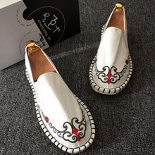 Load image into Gallery viewer, Cloud Embroidery Traditional Chinese Causal Shoes Loafers
