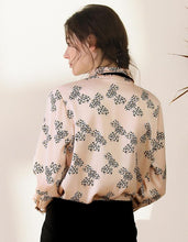 Load image into Gallery viewer, Stylish Leopard Shirt
