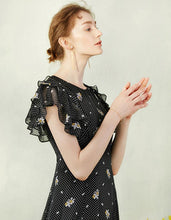 Load image into Gallery viewer, Floral Dot Dress
