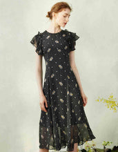 Load image into Gallery viewer, Floral Dot Dress

