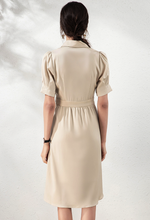 Load image into Gallery viewer, Miss Elizabeth
