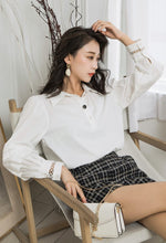 Load image into Gallery viewer, Rachelle Bubble Shirt
